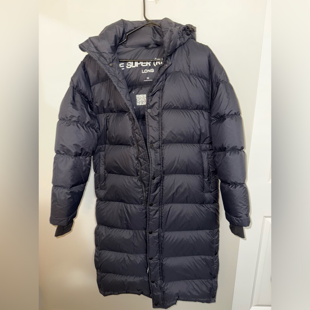 Aritzia TNA Super Puff “re puff” Long